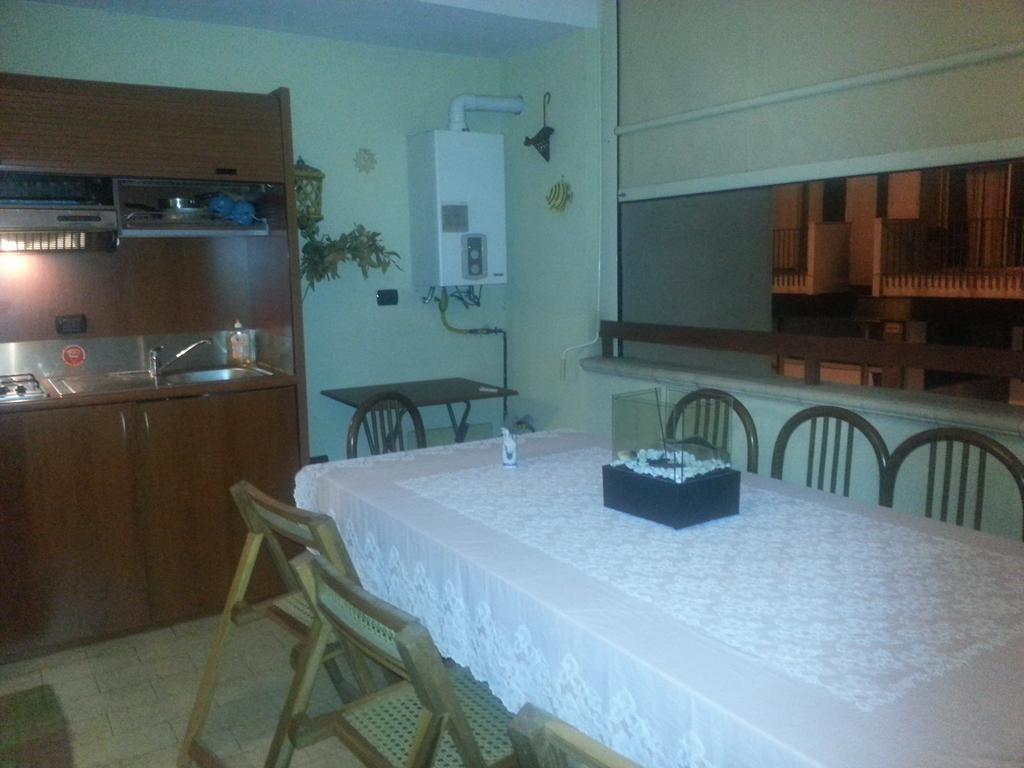 Reggio Central House Low Cost Per 4 Reggio di Calabria Eksteriør bilde