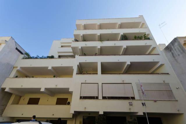 Reggio Central House Low Cost Per 4 Reggio di Calabria Eksteriør bilde